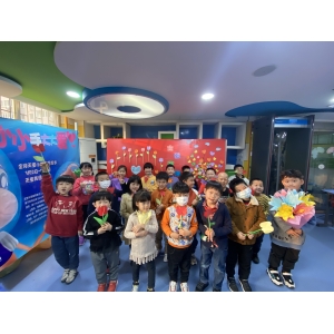 天童教育：教孩子正确对待玩具来锻炼孩子的