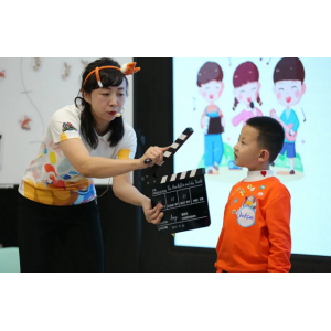 天童教育：孩子爱发脾气 家长该怎么办