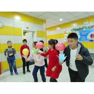 天童教育：教孩子存钱，培养孩子正确的金钱