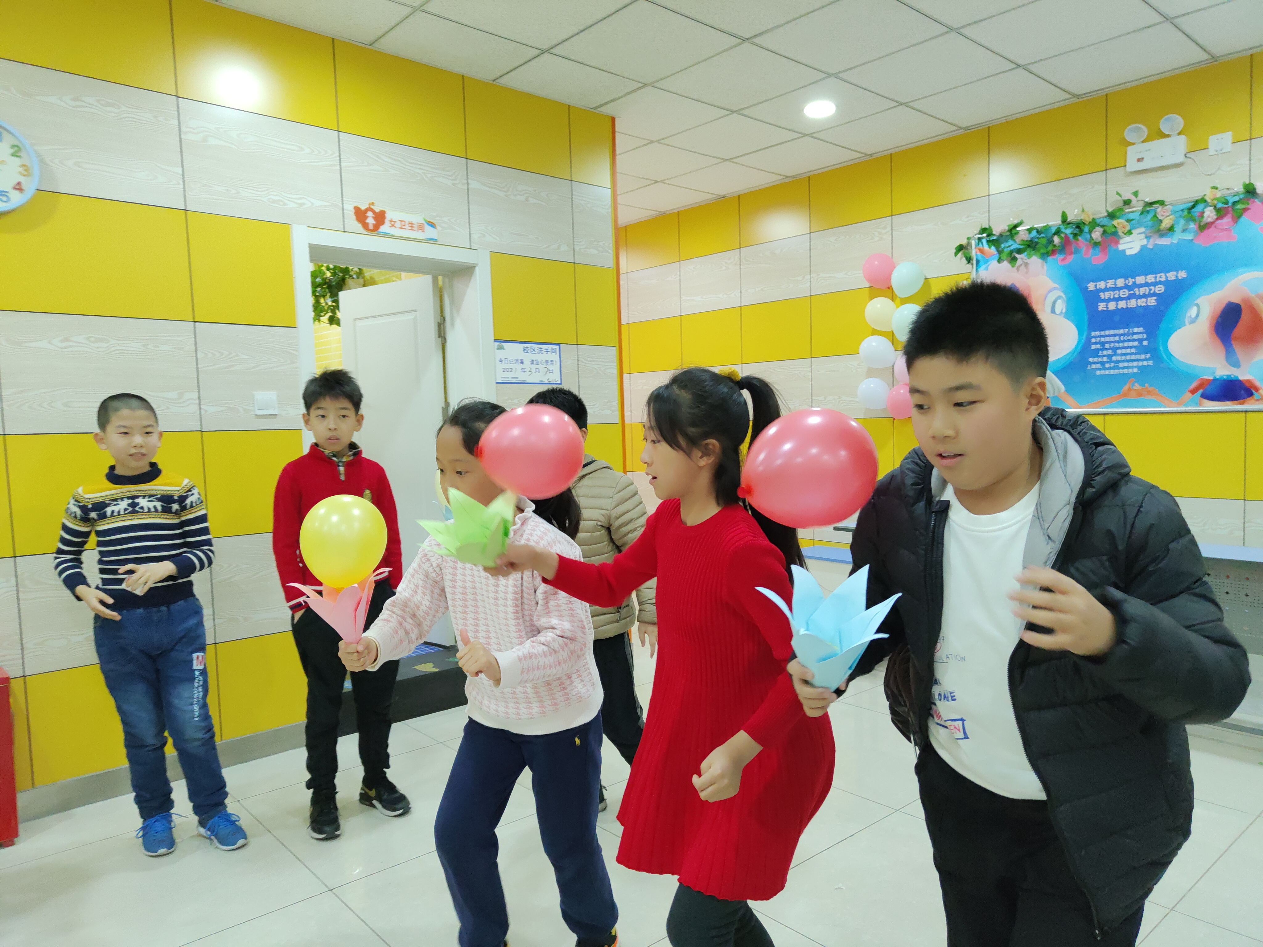 天童教育：教孩子存钱，培养孩子正确的金钱观(图1)