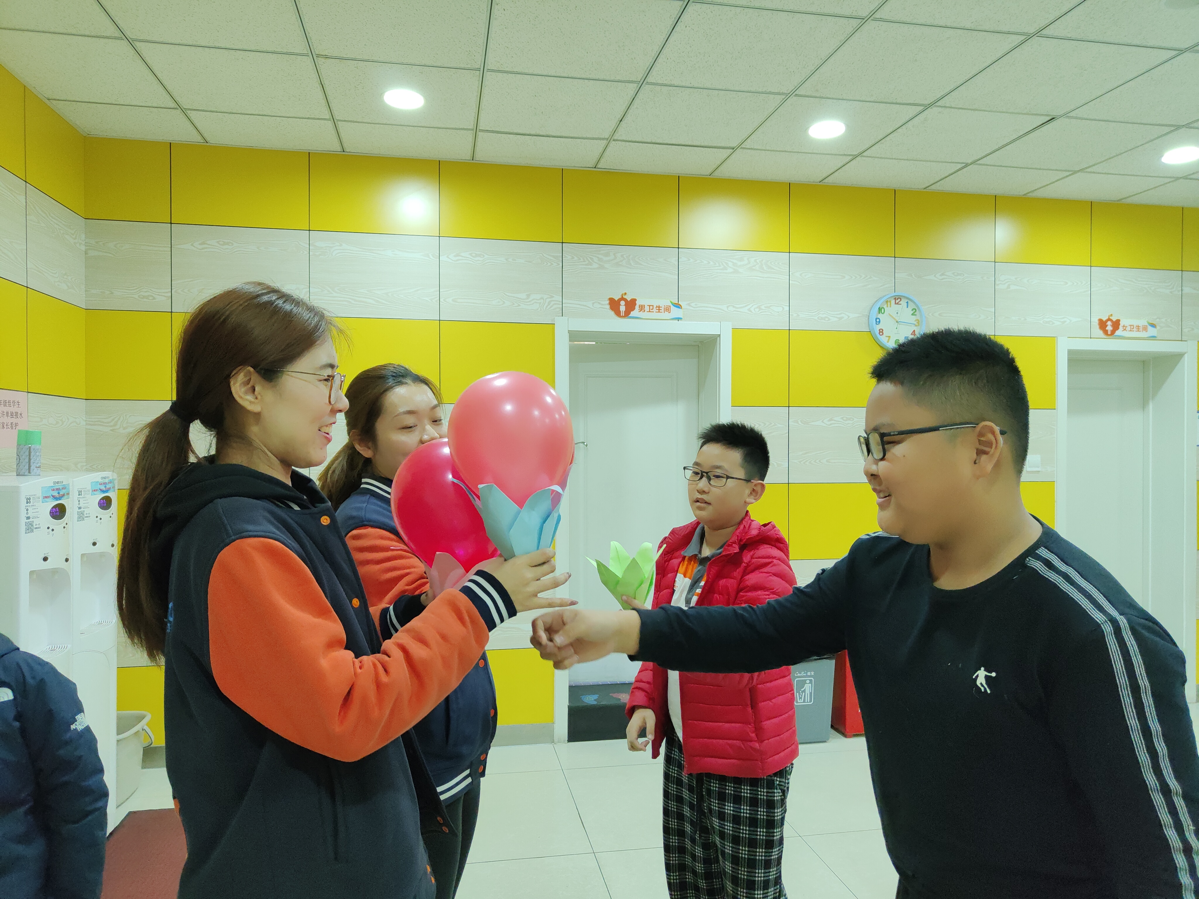 天童教育：做孩子交友背后的把关人(图1)