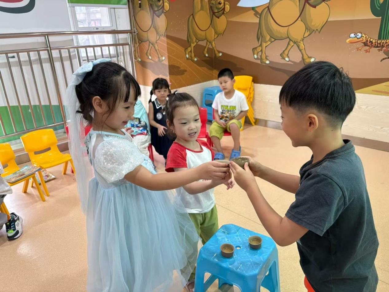 呼和浩特天童教育解答：学龄前英语启蒙应该怎么做？(图1)