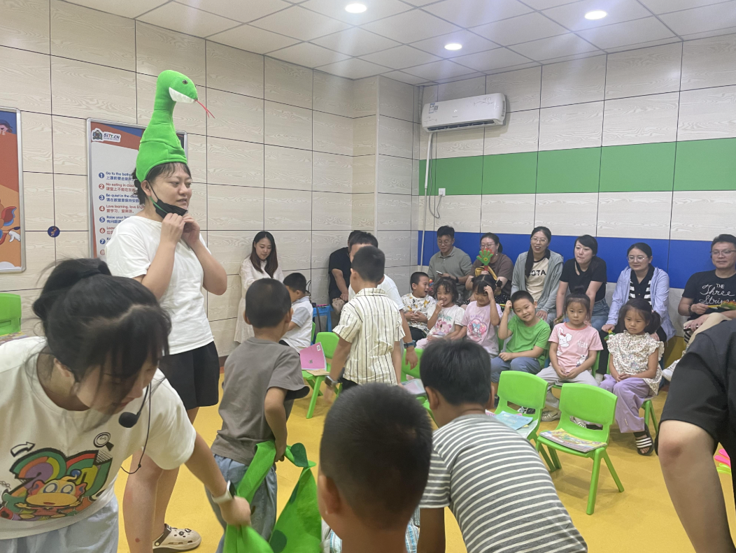 天童教育:如何帮孩子建立英语学习内驱力?呼和浩特家长这样做(图2) 天童教育:如何帮孩子建立英语学习内驱力?呼和浩特家长这样做(图2)