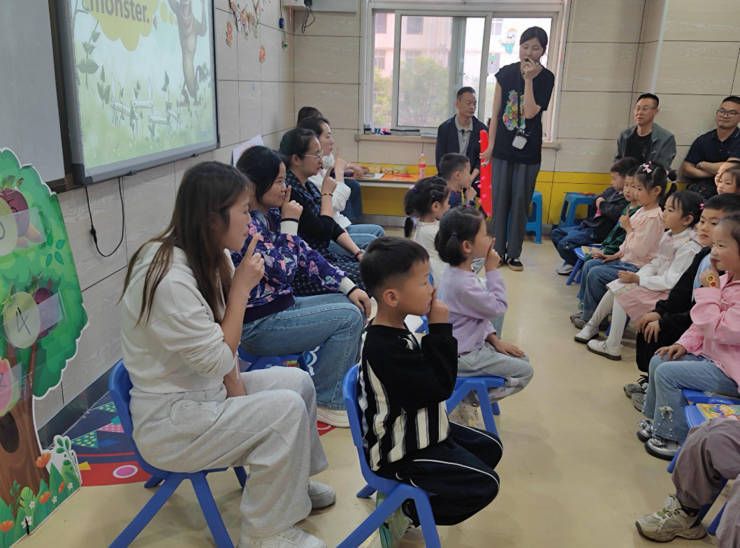 贵阳天童教育:为什么说“英语+任何一项技能”都是绝杀?(图1) 贵阳天童教育:为什么说“英语+任何一项技能”都是绝杀?(图1)