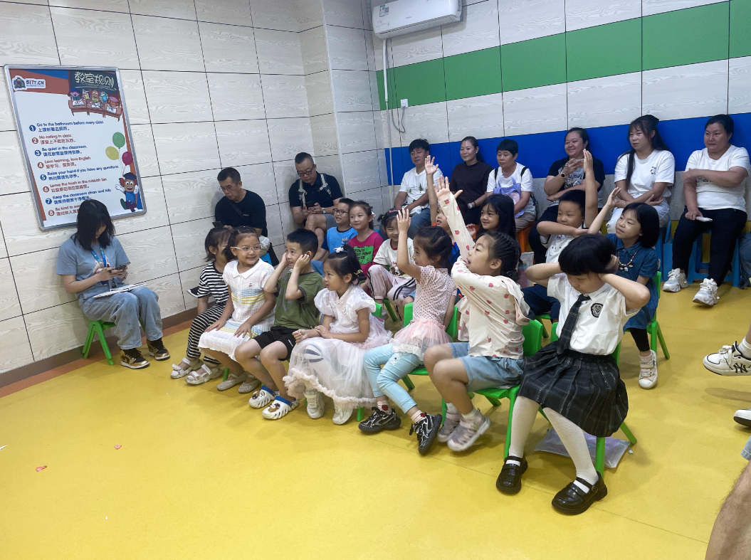 兰州天童教育:英语学习尽早+坚持很重要(图1) 兰州天童教育:英语学习尽早+坚持很重要(图1)