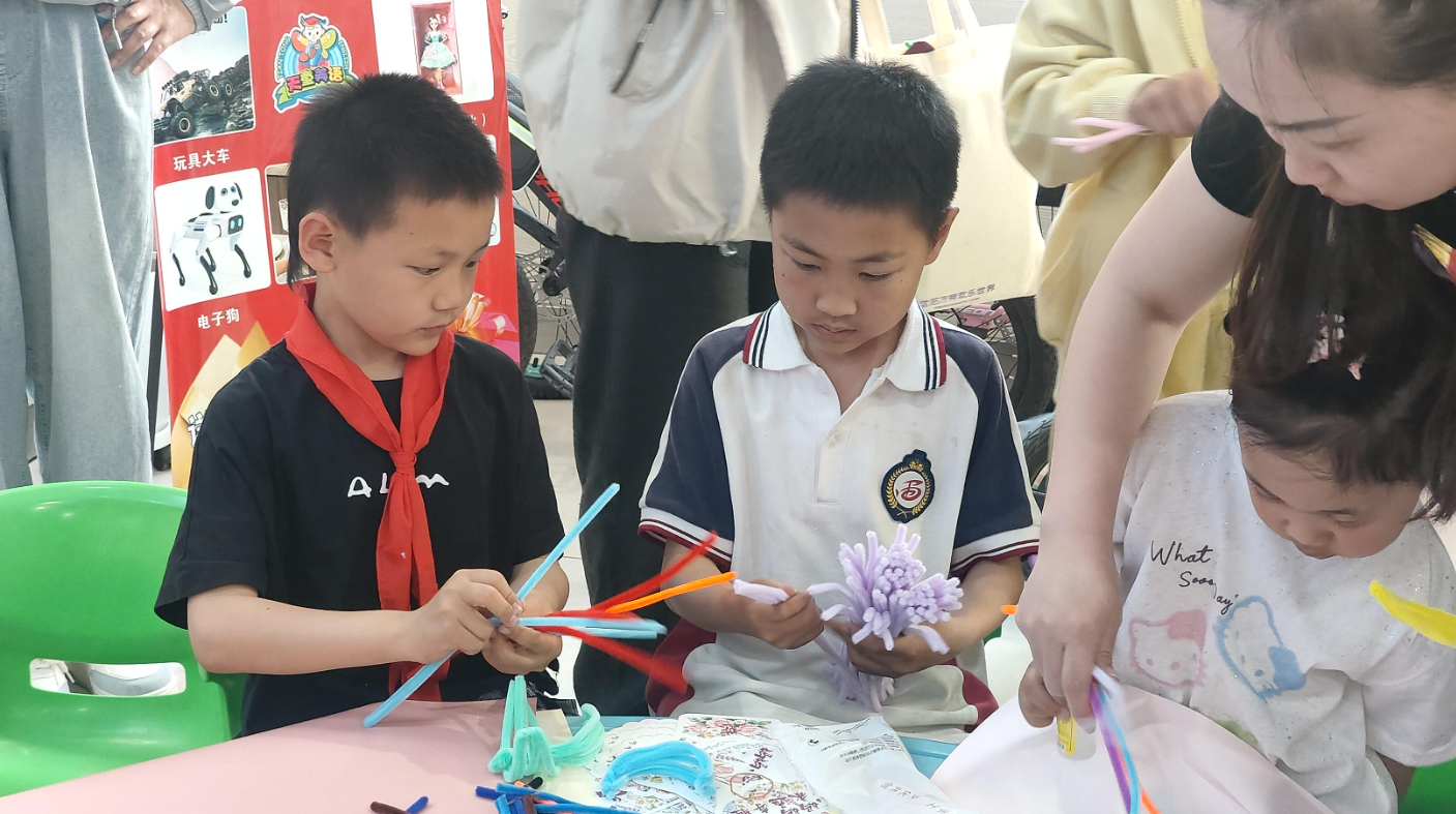 兰州天童教育:用英语讲好家乡故事,让孩子找到表达的原动力(图2) 兰州天童教育:用英语讲好家乡故事,让孩子找到表达的原动力(图2)
