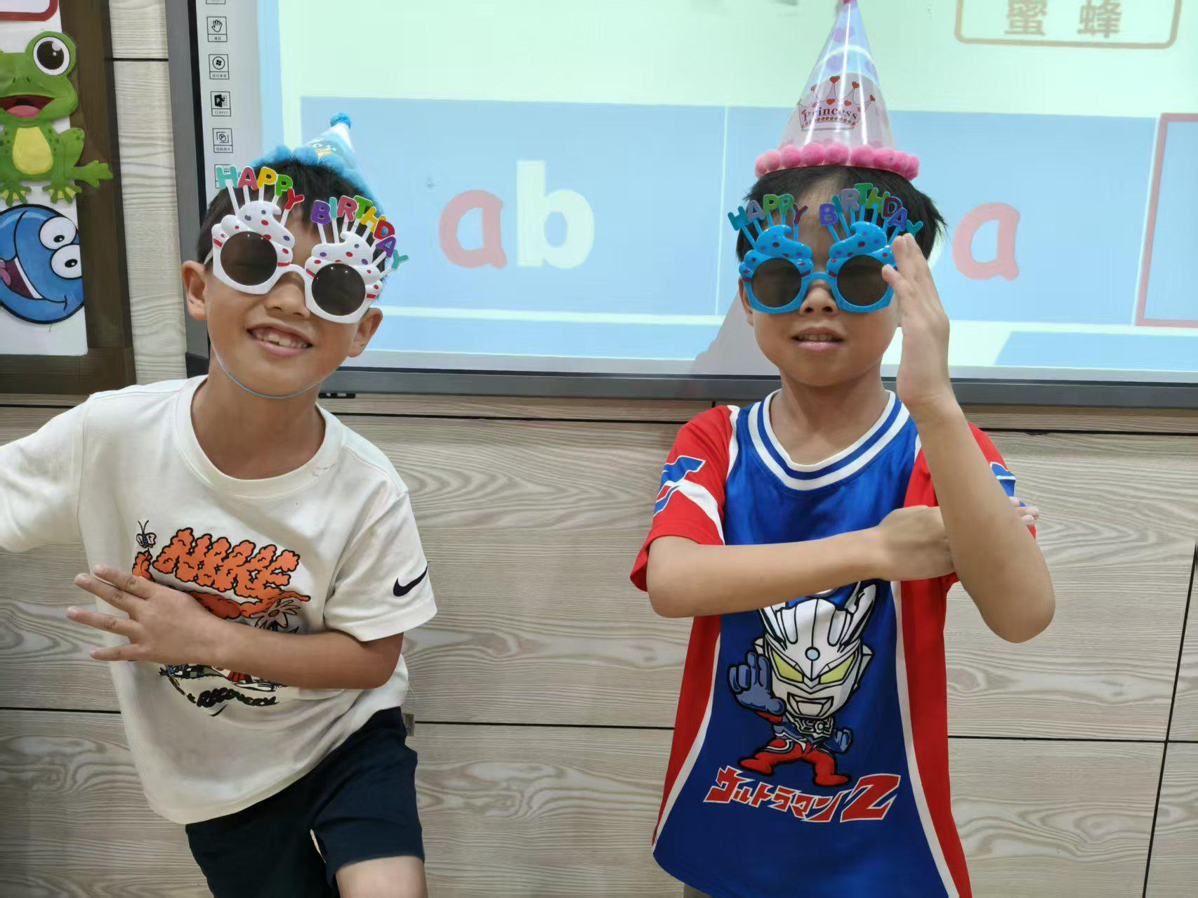 石家庄天童教育:小学英语的好成绩,从好习惯开始(图1) 石家庄天童教育:小学英语的好成绩,从好习惯开始(图1)