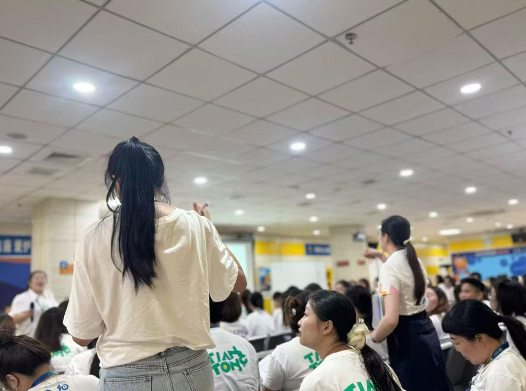 宁波天童教育:启蒙最怕的是把英语当成“另一门课”来学(图2) 宁波天童教育:启蒙最怕的是把英语当成“另一门课”来学(图2)