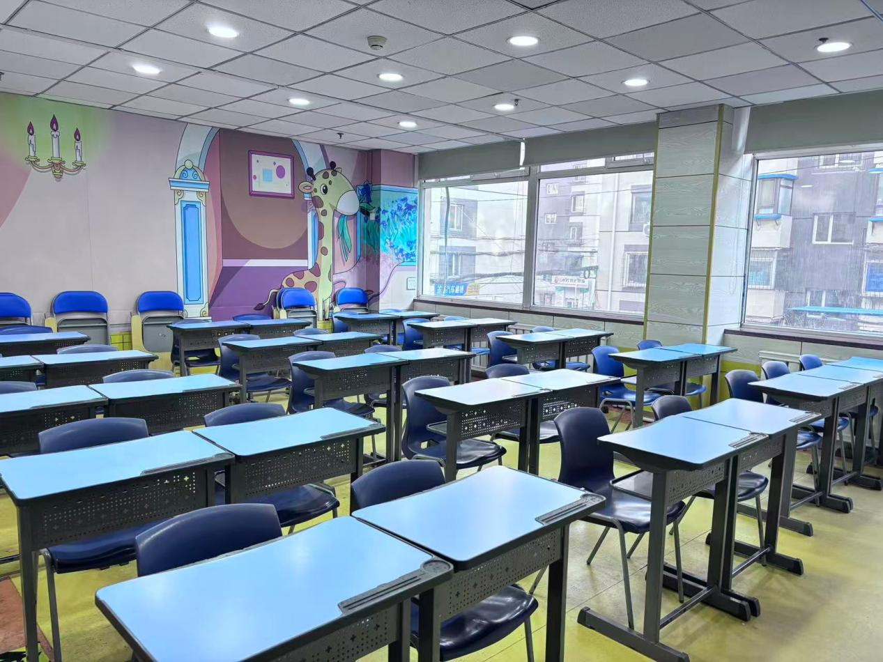 长春天童教育谈家庭英语互动:孩子不是不会说,是被“考”住了(图2) 长春天童教育谈家庭英语互动:孩子不是不会说,是被“考”住了(图2)