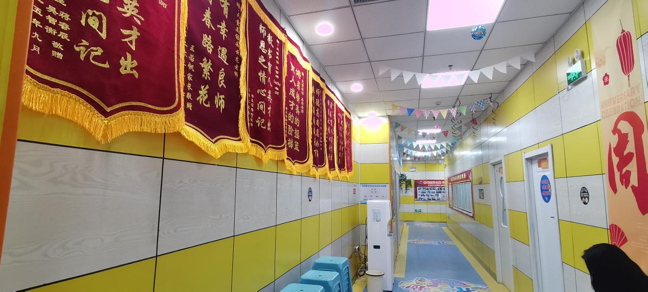 呼和浩特天童教育:孩子总在不经意间说出英语值得被看见(图2) 呼和浩特天童教育:孩子总在不经意间说出英语值得被看见(图2)