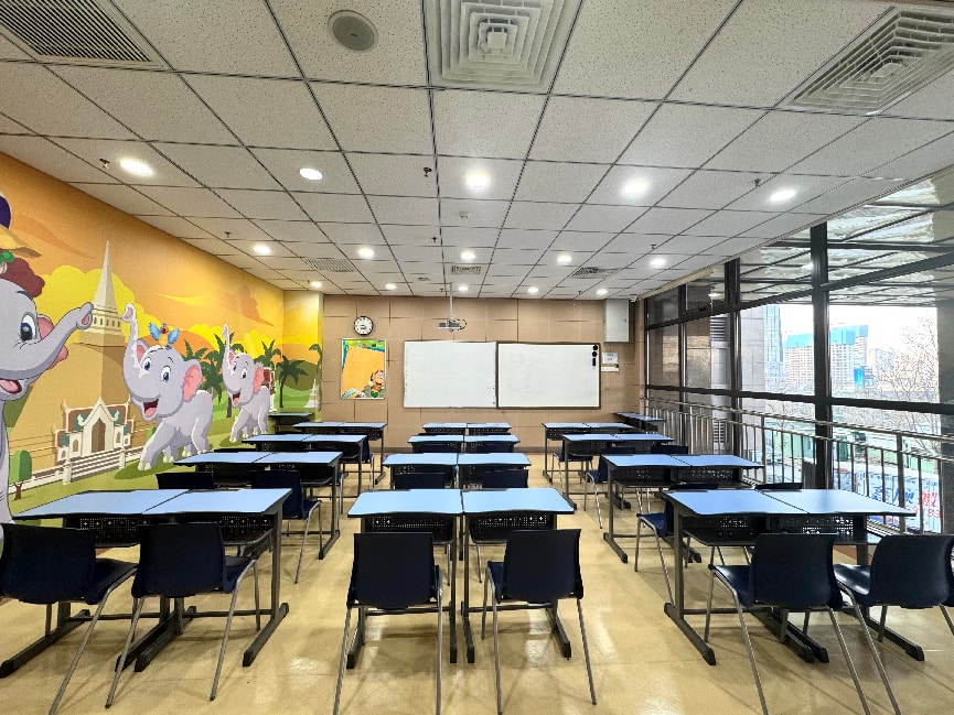 哈尔滨天童教育:和孩子有个英语小暗号(图2) 哈尔滨天童教育:和孩子有个英语小暗号(图2)