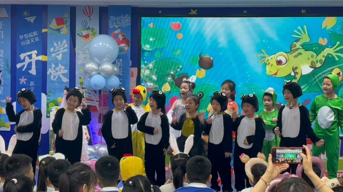 海口天童教育:孩子听英语故事,为什么总是“听完就忘”?(图2) 海口天童教育:孩子听英语故事,为什么总是“听完就忘”?(图2)