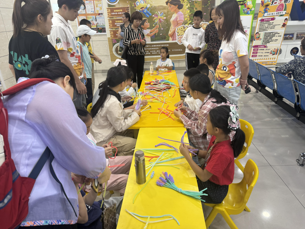 孩子英语学习中,贵阳天童教育课堂上“犯错”到底有多重要?(图2) 孩子英语学习中,贵阳天童教育课堂上“犯错”到底有多重要?(图2)