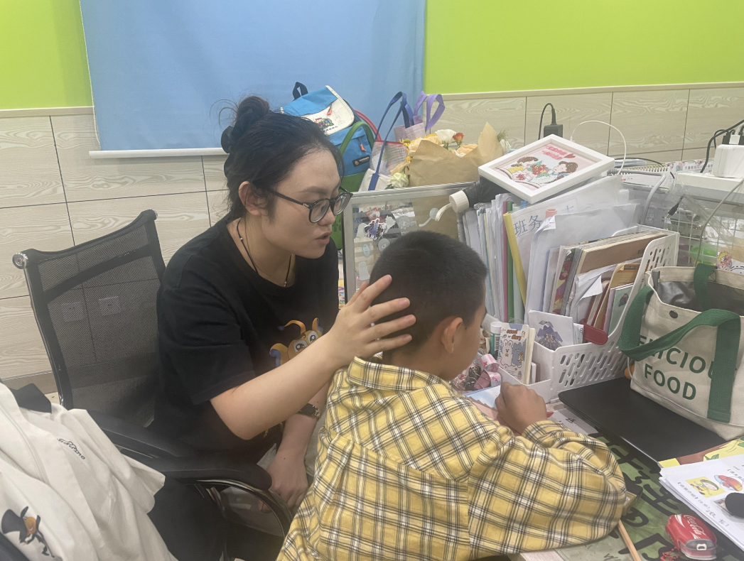 英语启蒙不必抢跑，济南天童教育尊重规律走得更远(图2)