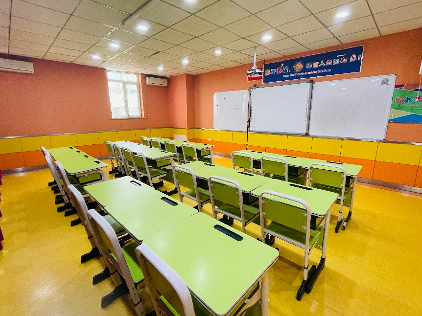 包头天童教育:英文歌一首接一首,怎么一对话就哑火?(图2) 包头天童教育:英文歌一首接一首,怎么一对话就哑火?(图2)